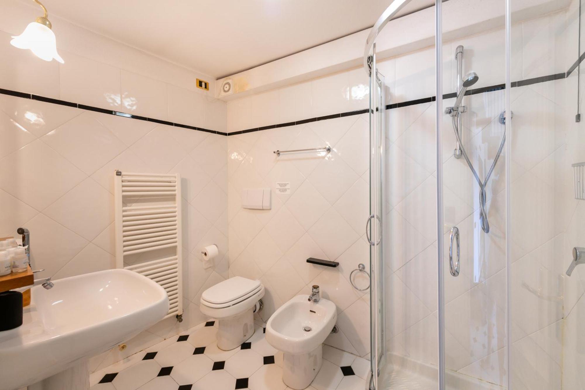 דירות סנטה מרגריטה ליגורה Loft Cristina - La Piazzetta Fronte Mare מראה חיצוני תמונה
