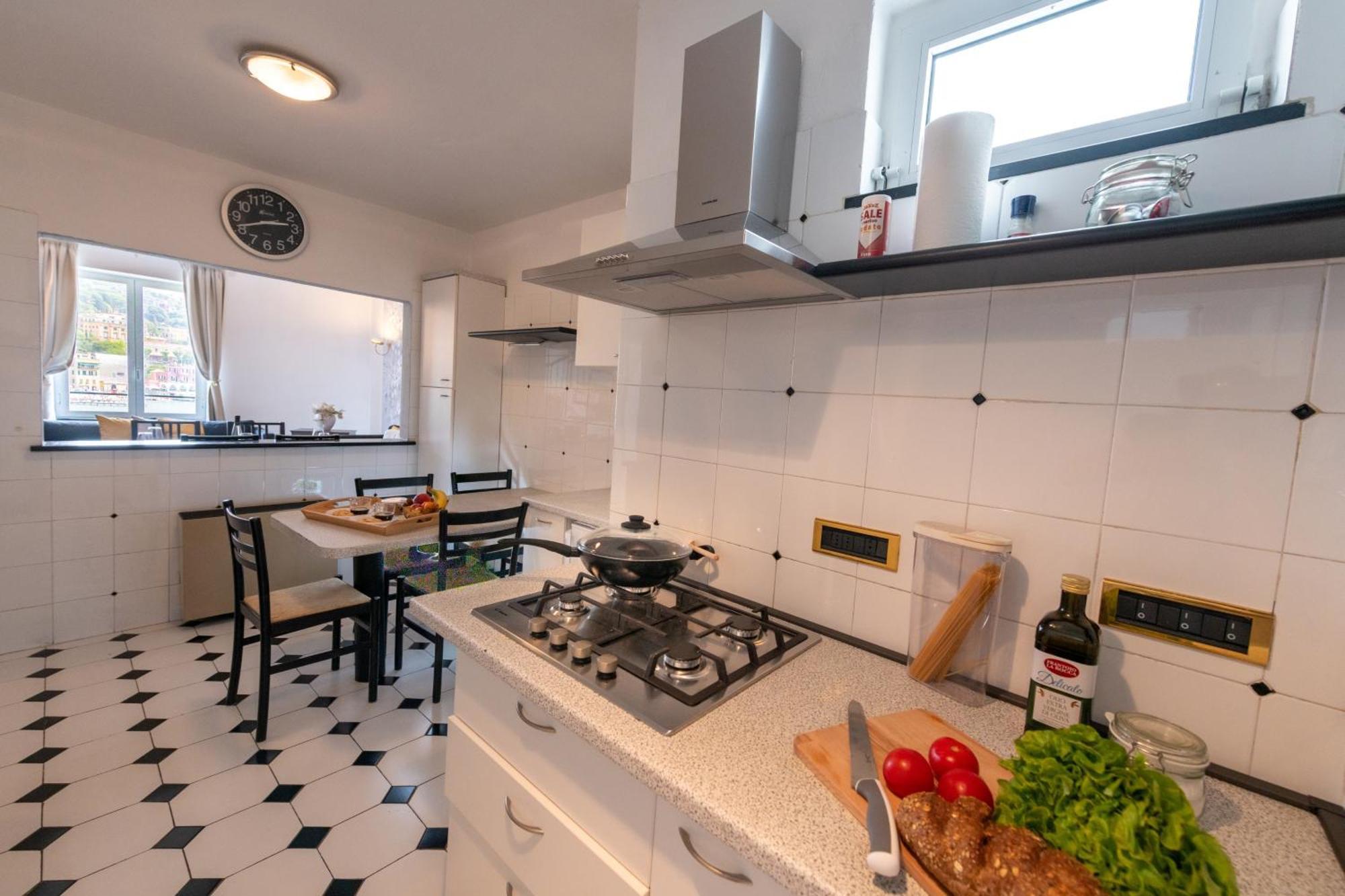 דירות סנטה מרגריטה ליגורה Loft Cristina - La Piazzetta Fronte Mare מראה חיצוני תמונה